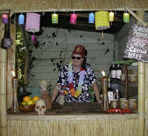 Tiki King at the luau bar