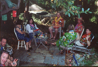 Tiki King luau guests