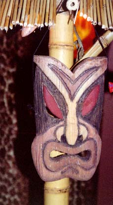 Tiki Mask 2, a carving by Tiki King