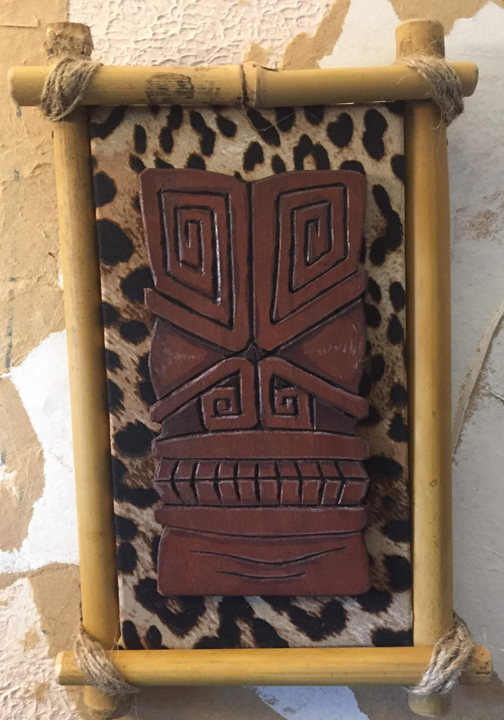 Ku wall plaque by Tiki King