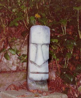 concrete Tiki 1, a carving by Tiki King