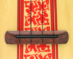 surf fluke ukulele by Tiki King, detail 